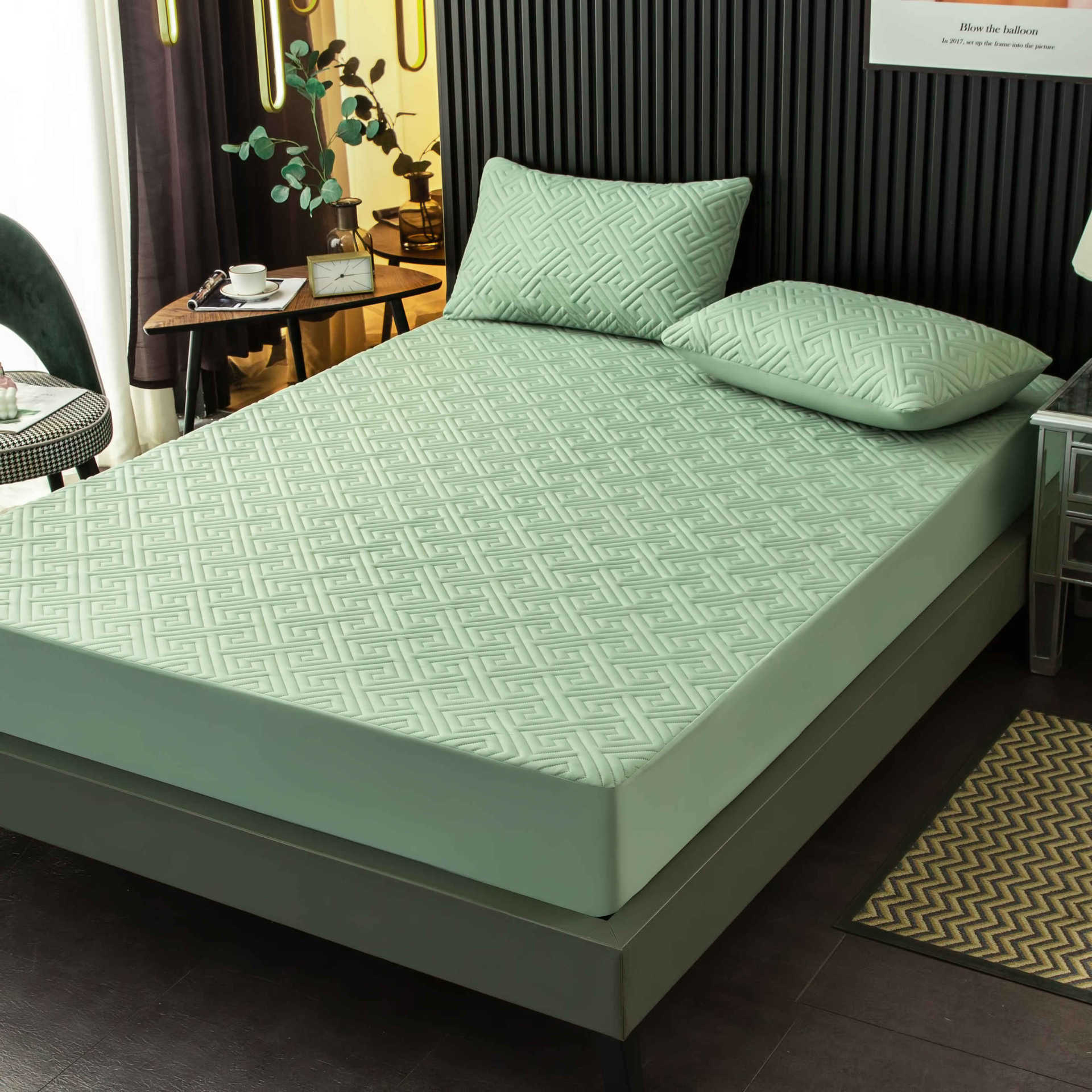 Washed Brushed Quilted Waterproof Fitted Sheet – Soft, Breathable & 360° Mattress Protection with Geometric Maze Quilted Design