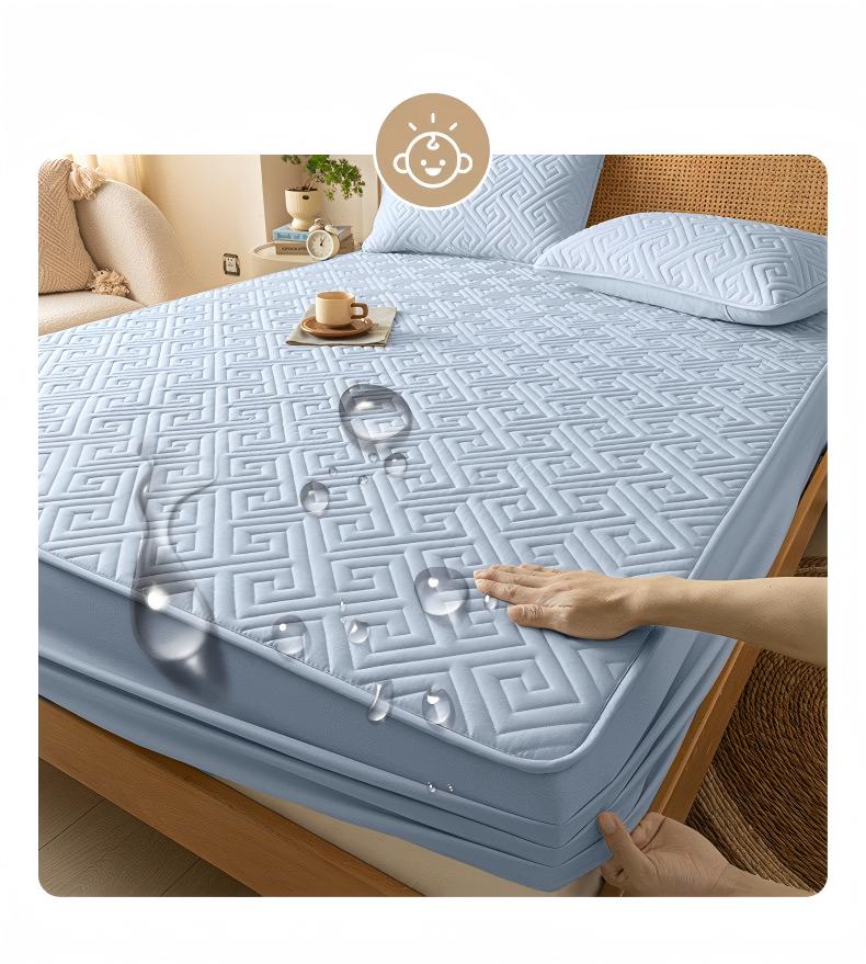 Washed Brushed Quilted Waterproof Fitted Sheet – Soft, Breathable & 360° Mattress Protection with Geometric Maze Quilted Design