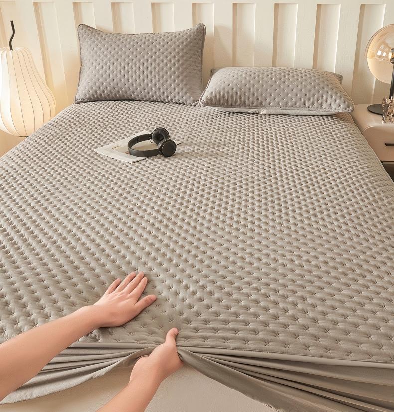 Washed Brushed Quilted Waterproof Fitted Sheet with Cross-Star Design – Soft, Breathable & 360° Mattress Protection