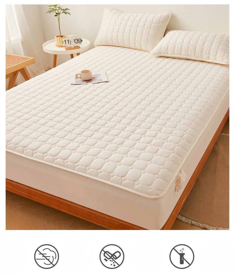 Washed Brushed Quilted Waterproof Fitted Sheet with Heart Checkered Design – Soft, Breathable & 360° Mattress Protection