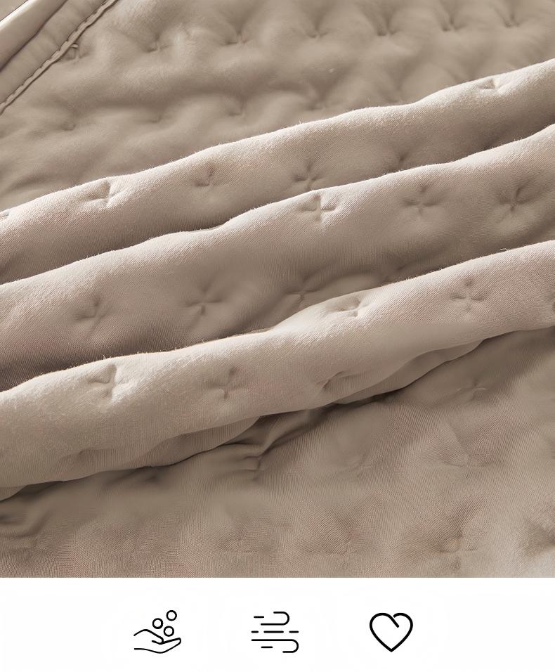 Washed Brushed Quilted Waterproof Fitted Sheet with Cross-Star Design – Soft, Breathable & 360° Mattress Protection