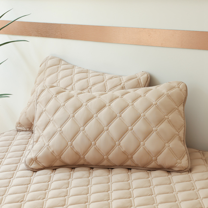 Washed Brushed Quilted Waterproof Fitted Sheet with Double Diamond Stitching – Soft, Breathable & 360° Mattress Protection