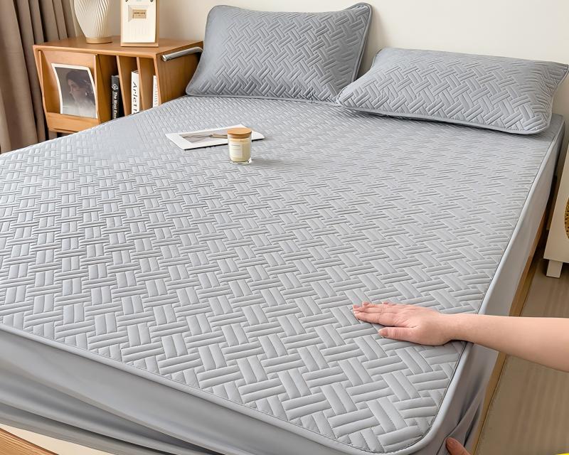 Washed Brushed Quilted Waterproof Fitted Sheet with Crosshatch Design – Soft, Breathable & 360° Mattress Protection