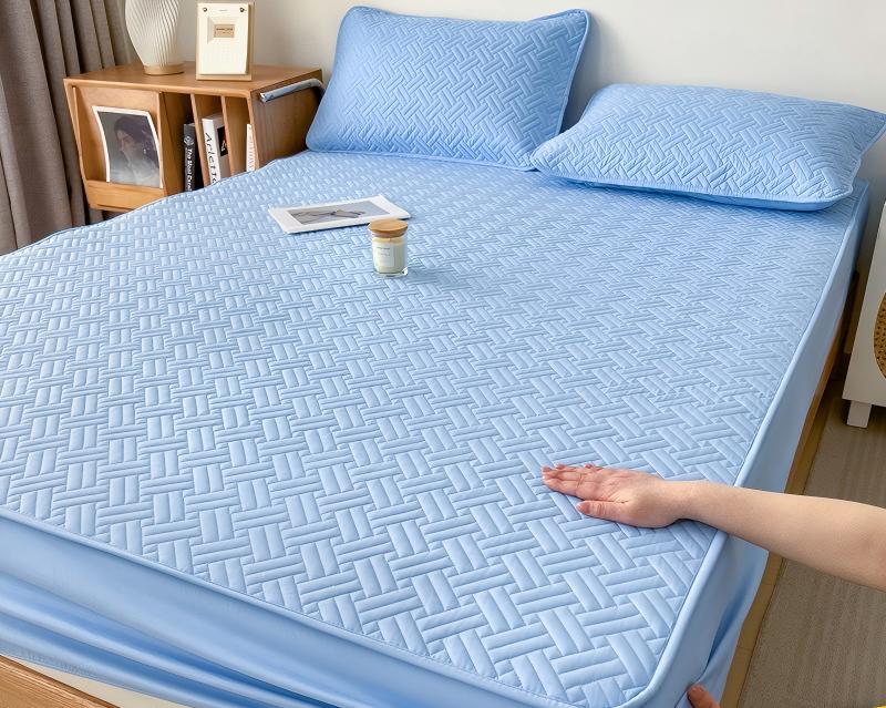 Washed Brushed Quilted Waterproof Fitted Sheet with Crosshatch Design – Soft, Breathable & 360° Mattress Protection
