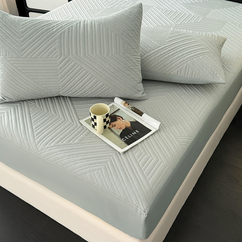 Washed Brushed Quilted Waterproof Fitted Sheet with Star Pattern – Soft, Breathable & 360° Mattress Protection