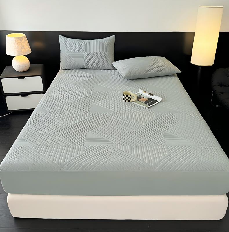 Washed Brushed Quilted Waterproof Fitted Sheet with Star Pattern – Soft, Breathable & 360° Mattress Protection