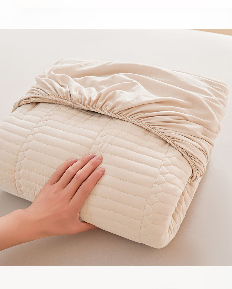 Washed Brushed Quilted Waterproof Fitted Sheet with Parallel Stripe Design – Soft, Breathable, Anti-Slip & 360° Mattress Protection
