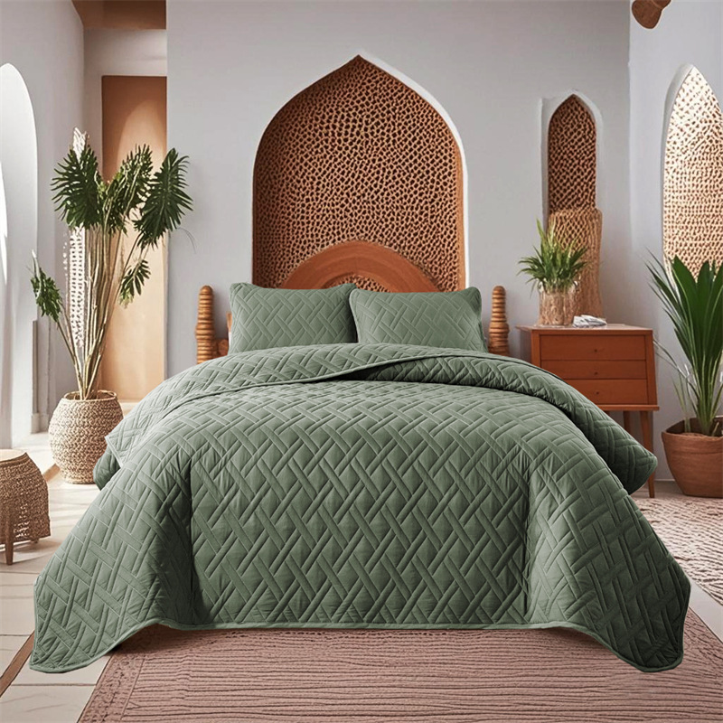 Microfiber Quilted Bedspread Set with Diagonal Grid Stitch – Soft, Breathable & Easy-Care 3-Piece Bedding Set
