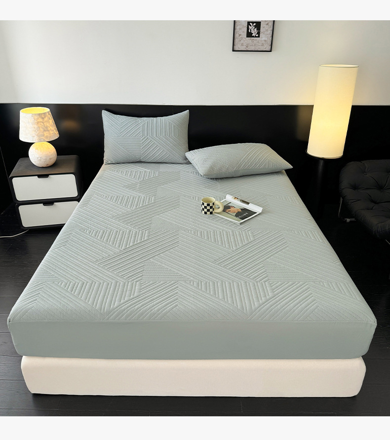 Washed Brushed Quilted Waterproof Fitted Sheet with Star Pattern – Soft, Breathable & 360° Mattress Protection