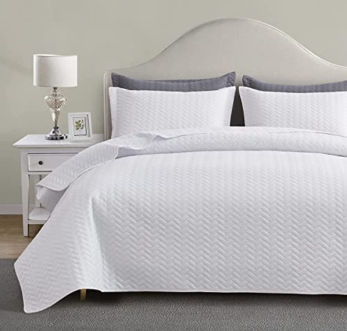 Chevron Ultrasonic Quilted Bedspread Set – Soft Microfiber, Modern V-Pattern Design & Down-Alternative Filling