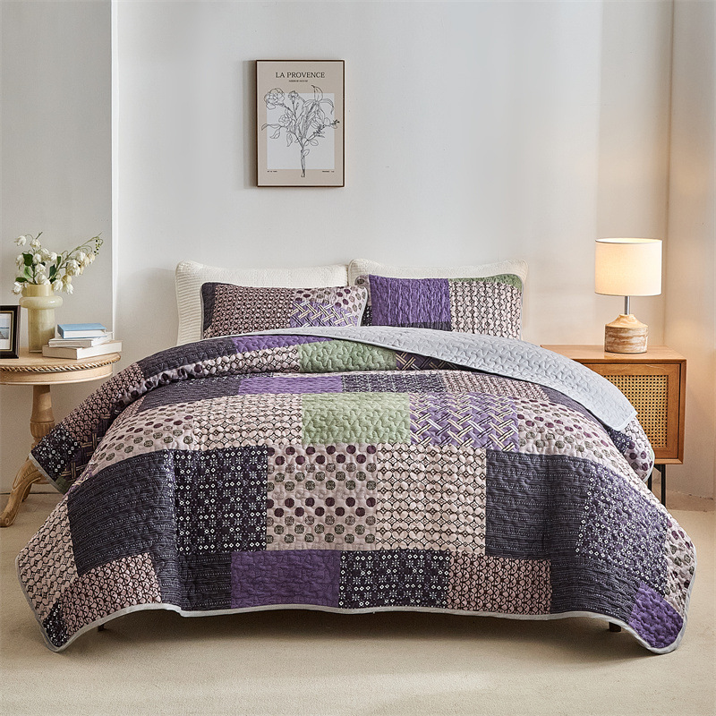 Bohemian Style Quilted Microfiber Bedspread Set – Soft, Reversible & Down-Alternative Filling