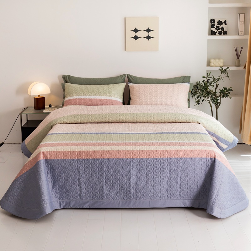 Printed Microfiber Quilted Bedspread Set – Soft, Breathable & Easy-Care 3-Piece Bedspread Set 