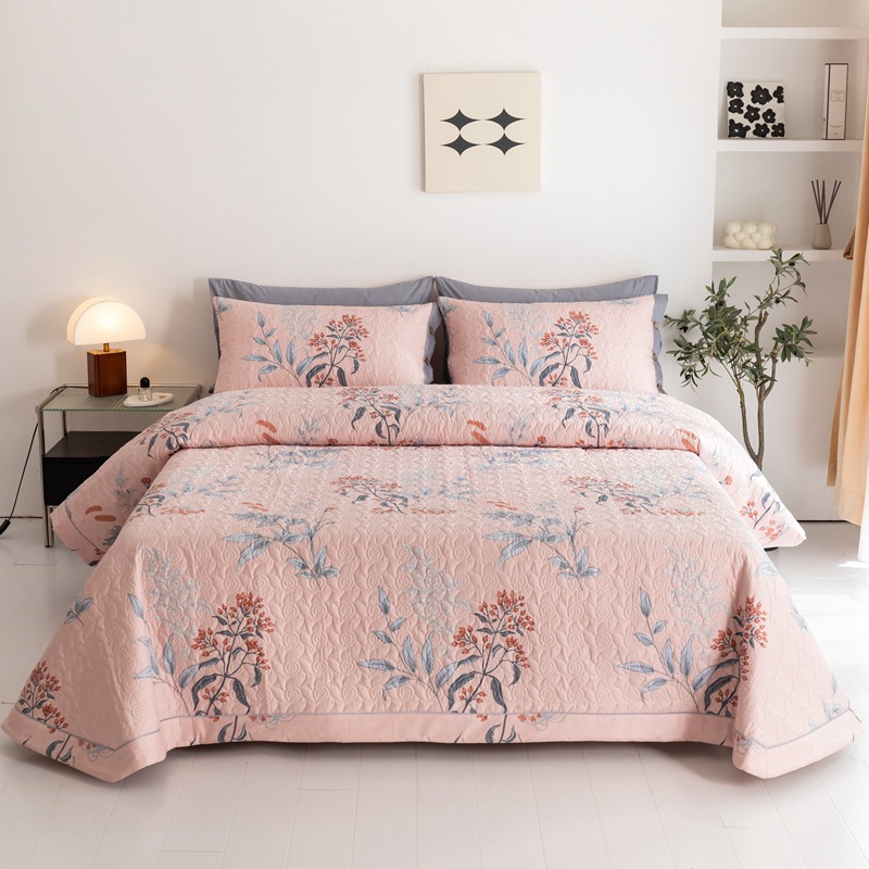 Printed Microfiber Quilted Bedspread Set – Soft, Breathable & Easy-Care 3-Piece Bedspread Set 