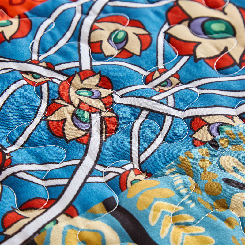 Bohemian Style Quilted Microfiber Bedspread Set – Soft, Reversible & Down-Alternative Filling