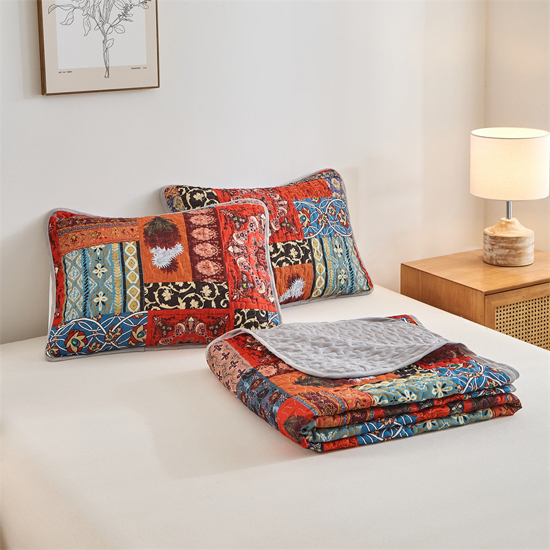 Bohemian Style Quilted Microfiber Bedspread Set – Soft, Reversible & Down-Alternative Filling