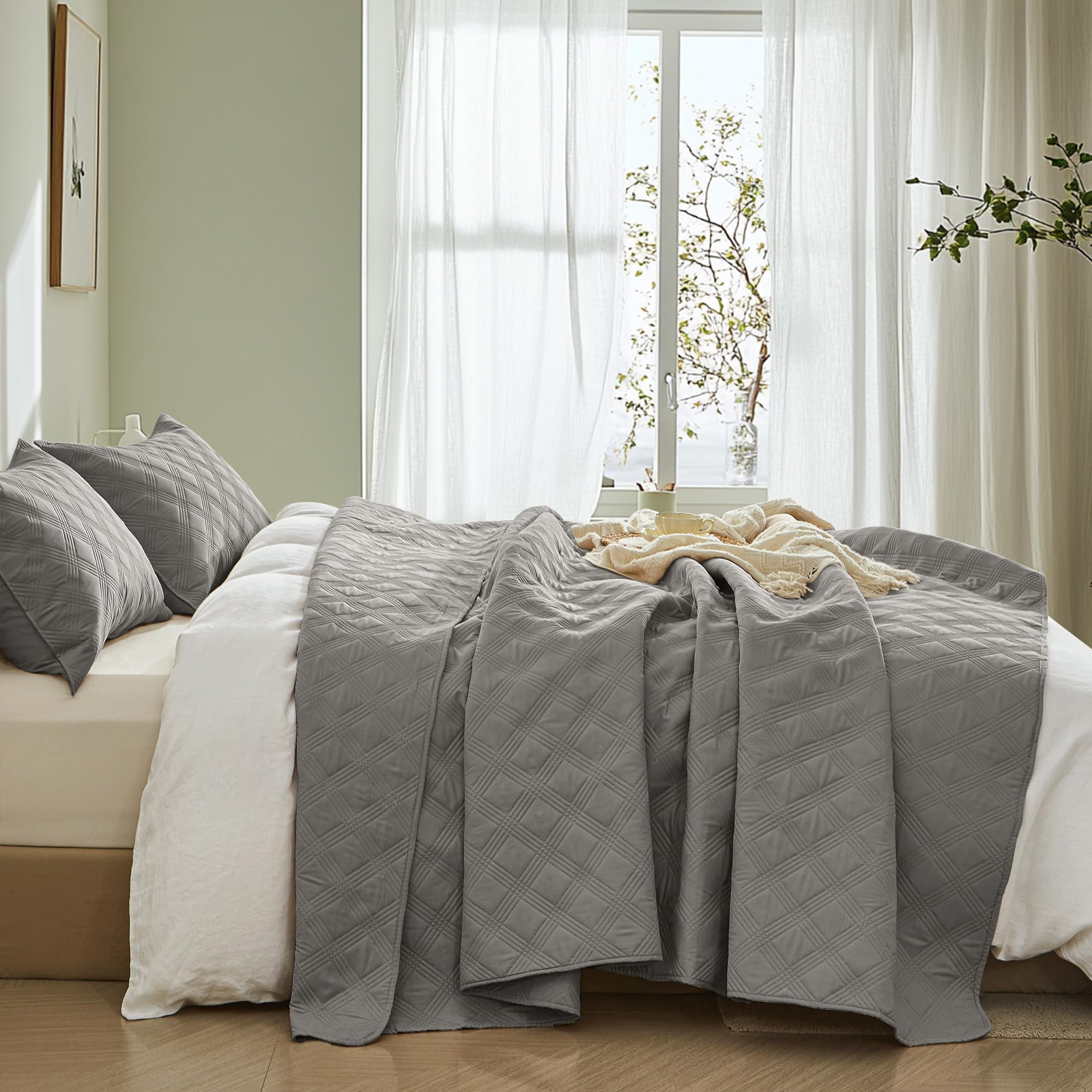 Microfiber Quilted Bedspread Set – Classic Diamond Ultrasonic Embossing, 3-Piece Soft & Breathable Bedspread Set