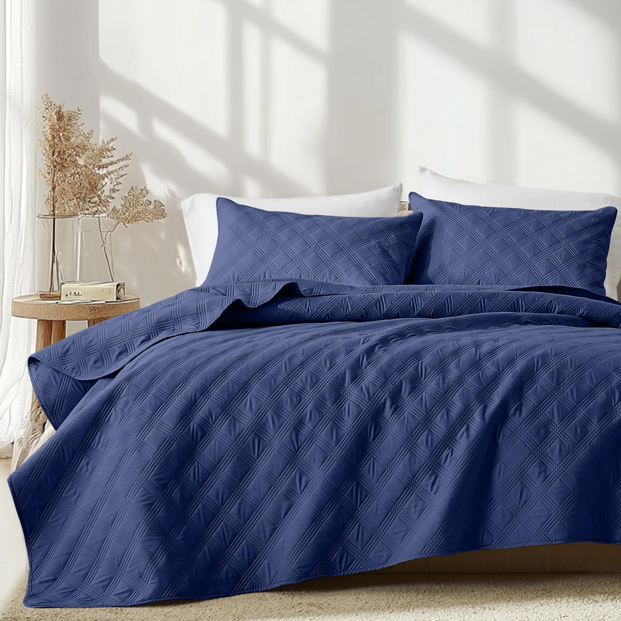 Microfiber Quilted Bedspread Set – Classic Diamond Ultrasonic Embossing, 3-Piece Soft & Breathable Bedspread Set
