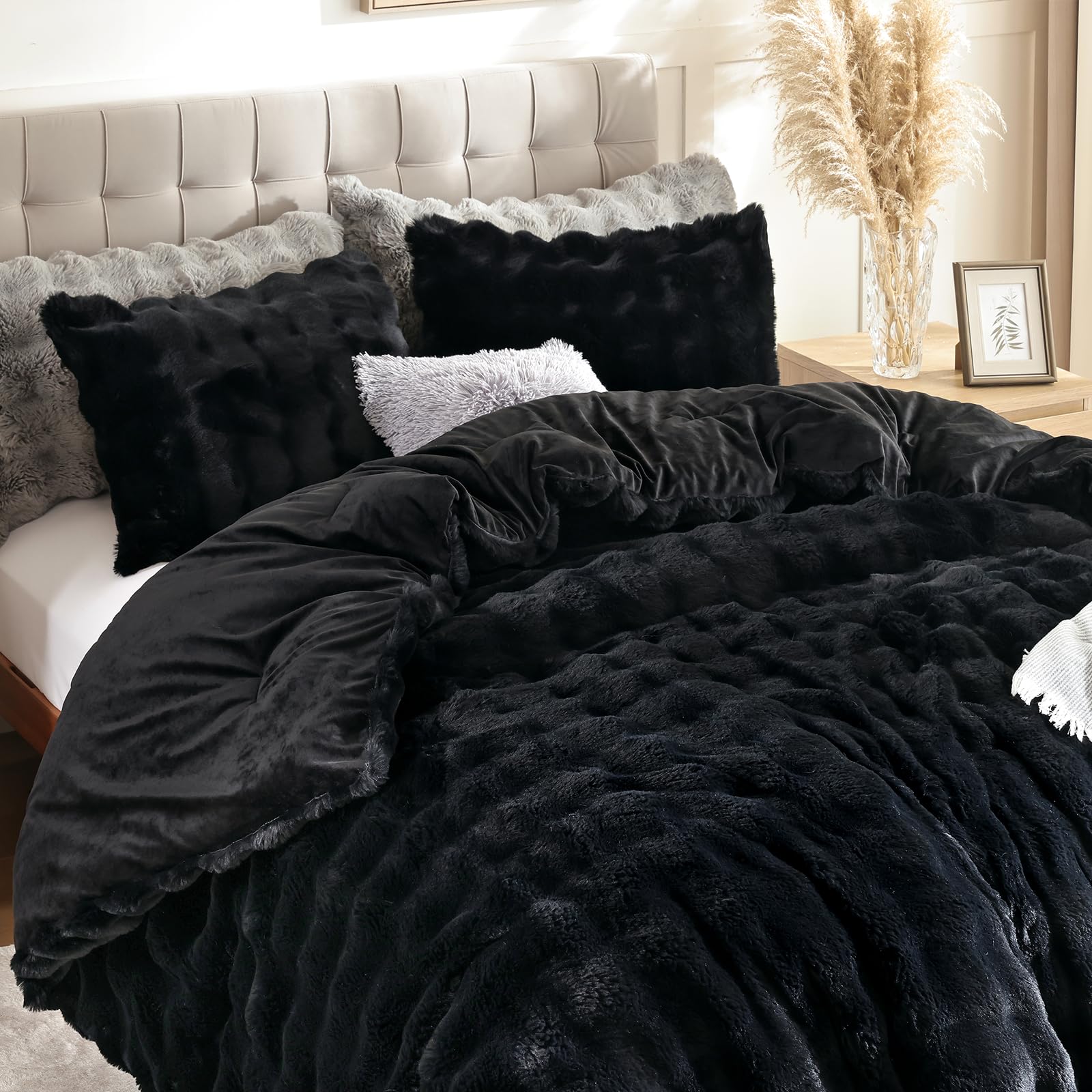 Luxury Faux Rabbit Fur Bubble Comforter Set – Wave Texture Design, Soft & Warm Bedding with Milk Velvet Back