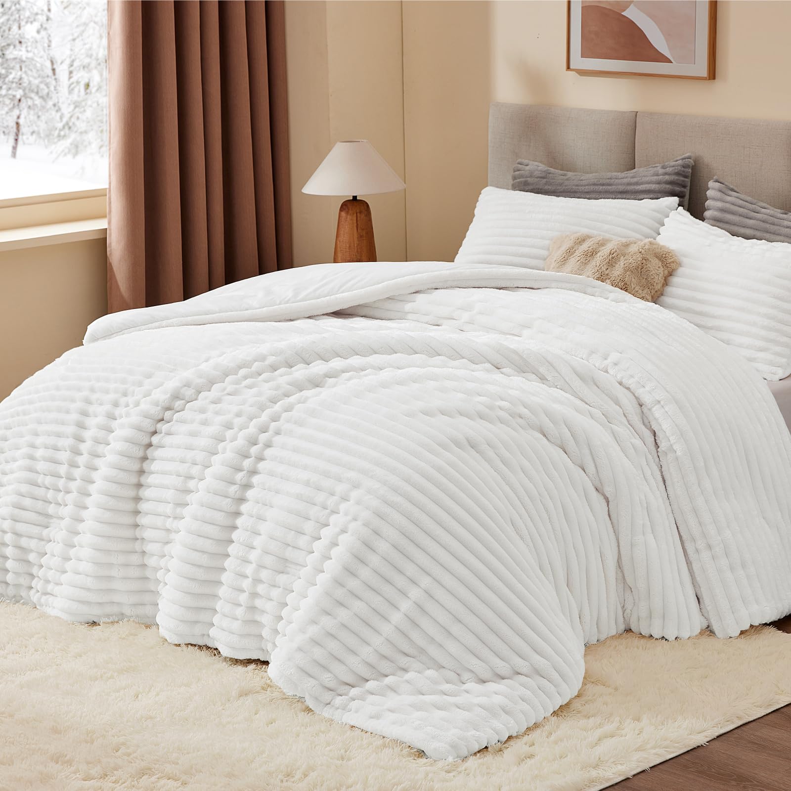Faux Rabbit Fur Striped Duvet Cover Set – Ultra Soft & Warm Bedding with Milk Velvet Reverse, 3-Piece Duvet Cover Set