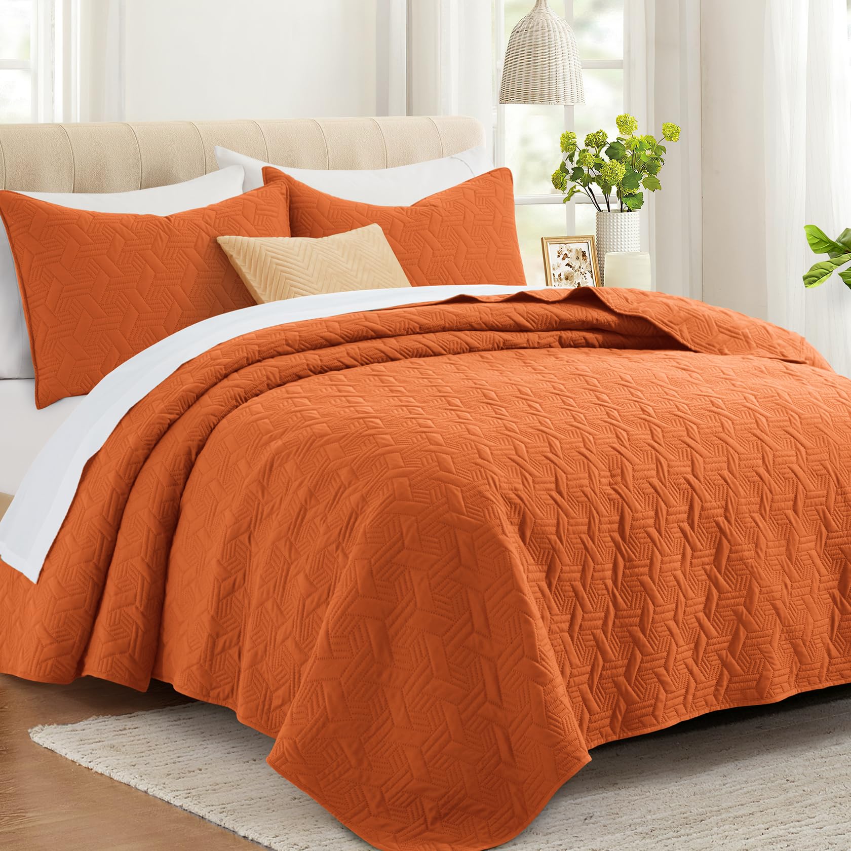 Microfiber Quilted Bedspread Set – Elegant Basket Pattern Ultrasonic Embossing, 3-Piece Soft & Breathable Bedspread Set