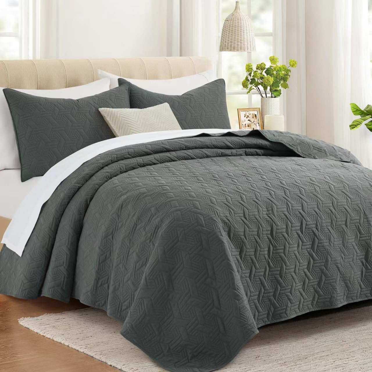 Microfiber Quilted Bedspread Set – Elegant Basket Pattern Ultrasonic Embossing, 3-Piece Soft & Breathable Bedspread Set