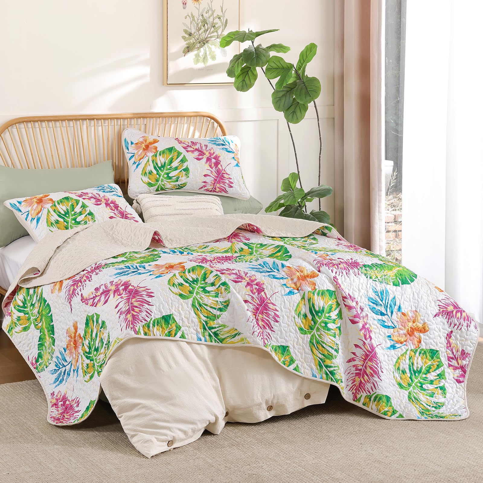 Microfiber Quilted Bedspread Set – Tropical Plants Print, 3-Piece Soft & Breathable Bedspread Set