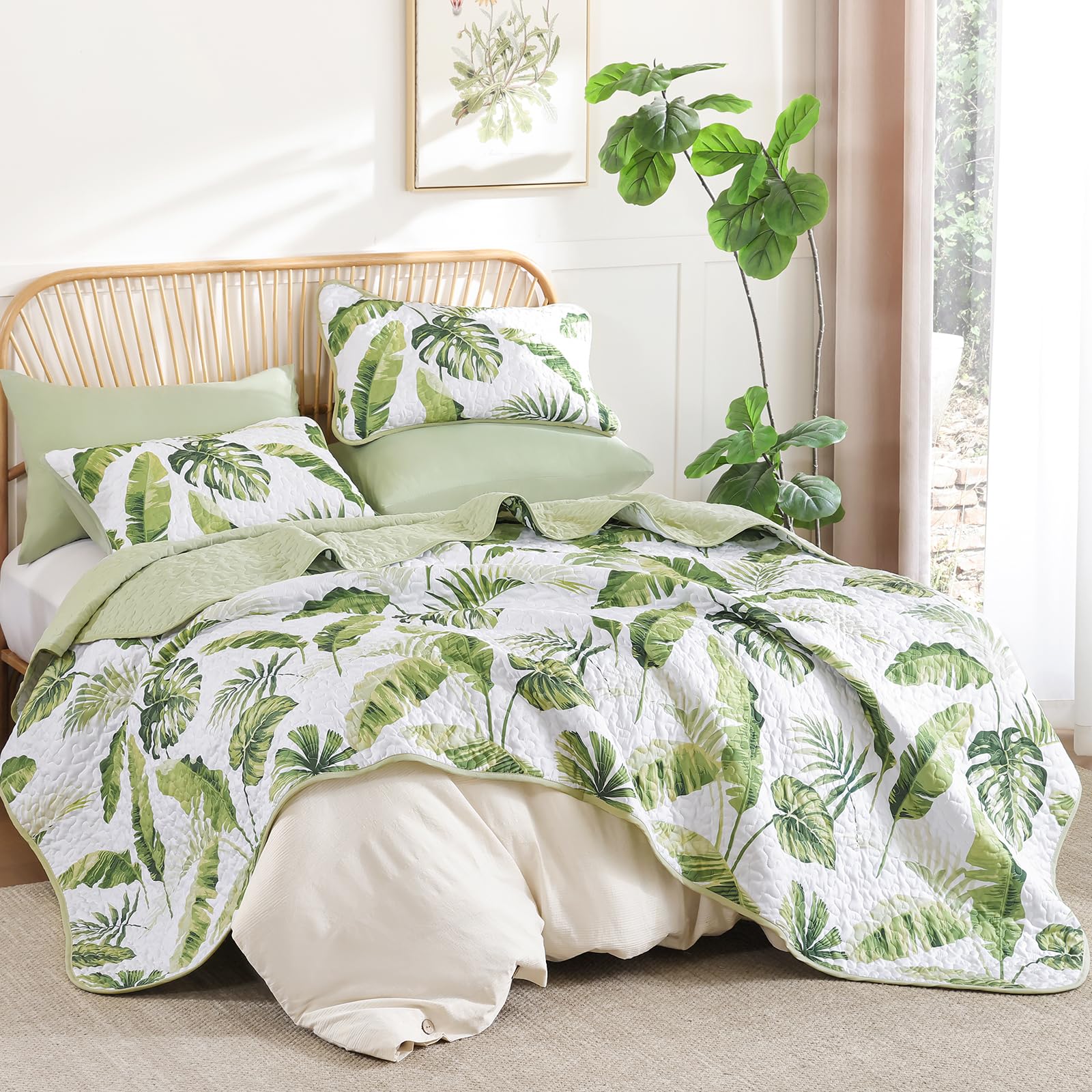 Microfiber Quilted Bedspread Set – Tropical Plants Print, 3-Piece Soft & Breathable Bedspread Set