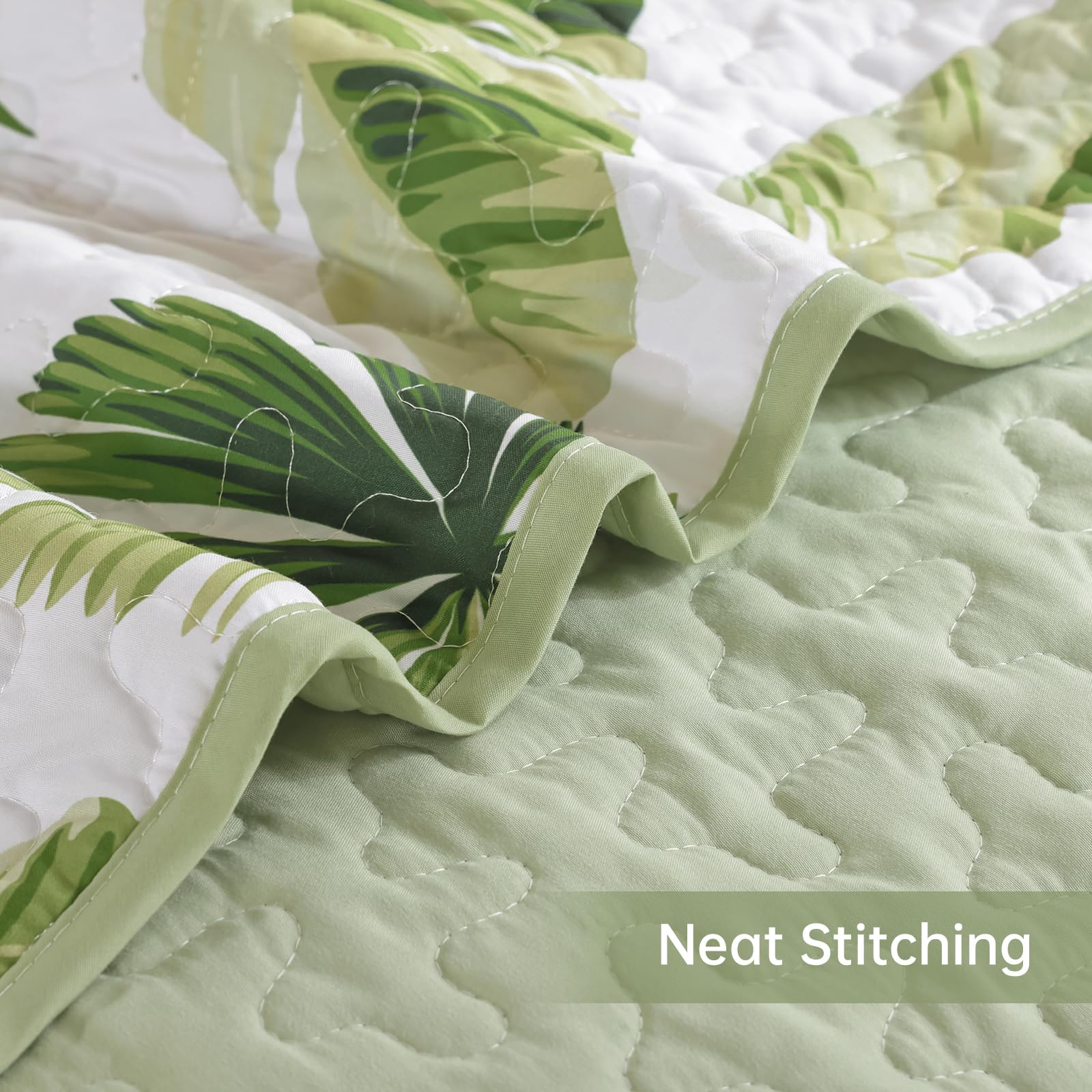 Microfiber Quilted Bedspread Set – Tropical Plants Print, 3-Piece Soft & Breathable Bedspread Set