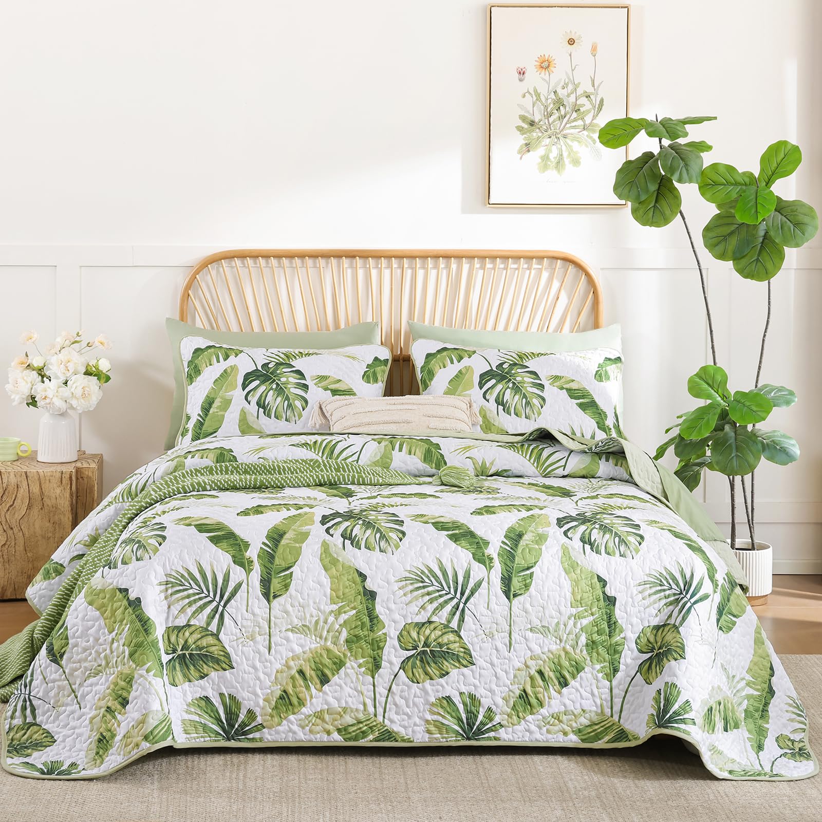 Microfiber Quilted Bedspread Set – Tropical Plants Print, 3-Piece Soft & Breathable Bedspread Set