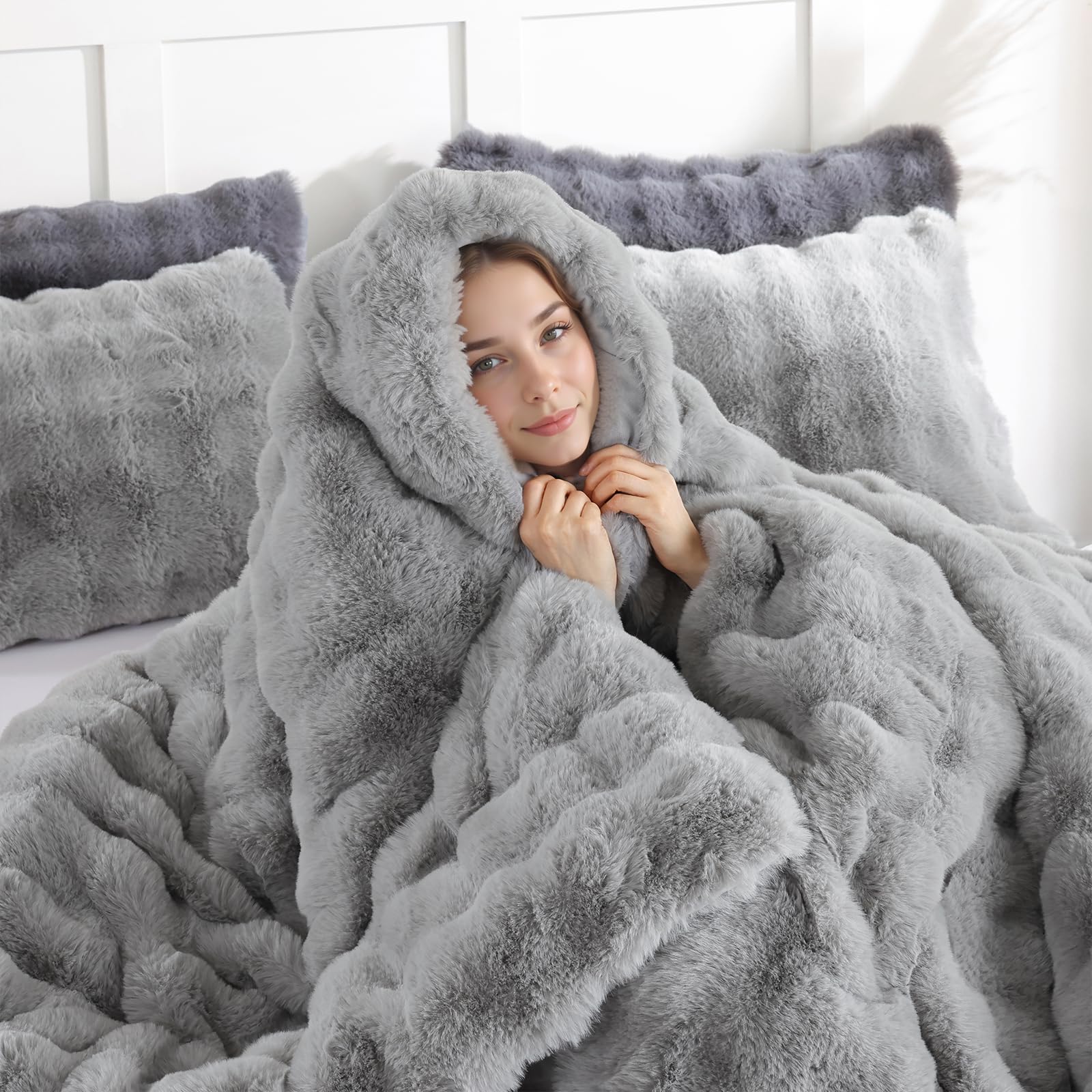 Luxury Faux Rabbit Fur Bubble Comforter Set – Wave Texture Design, Soft & Warm Bedding with Milk Velvet Back