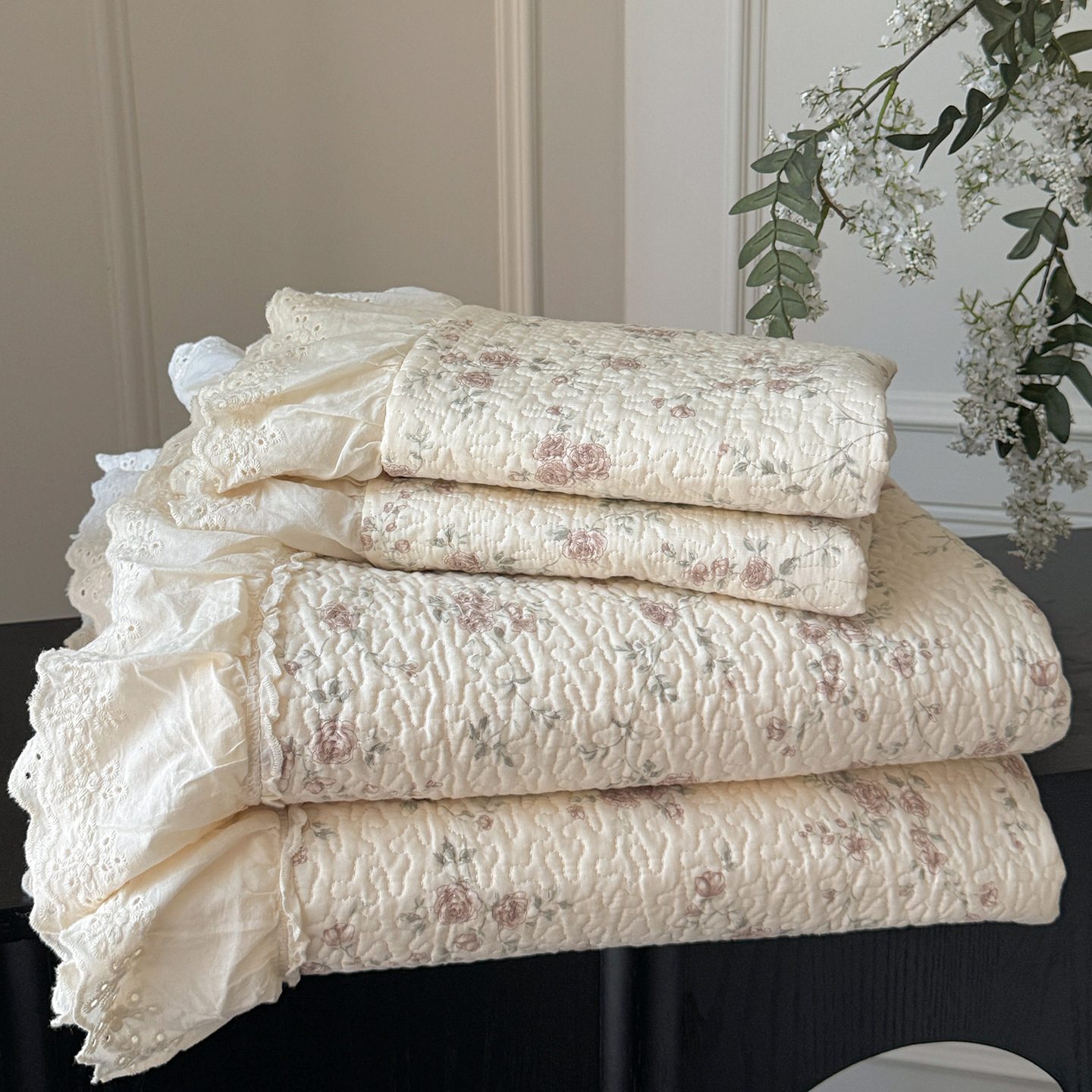 Cotton Quilted Bedspread Set – French Floral printed with Large Lace Trim, 3-Piece Soft & Breathable Bedspread