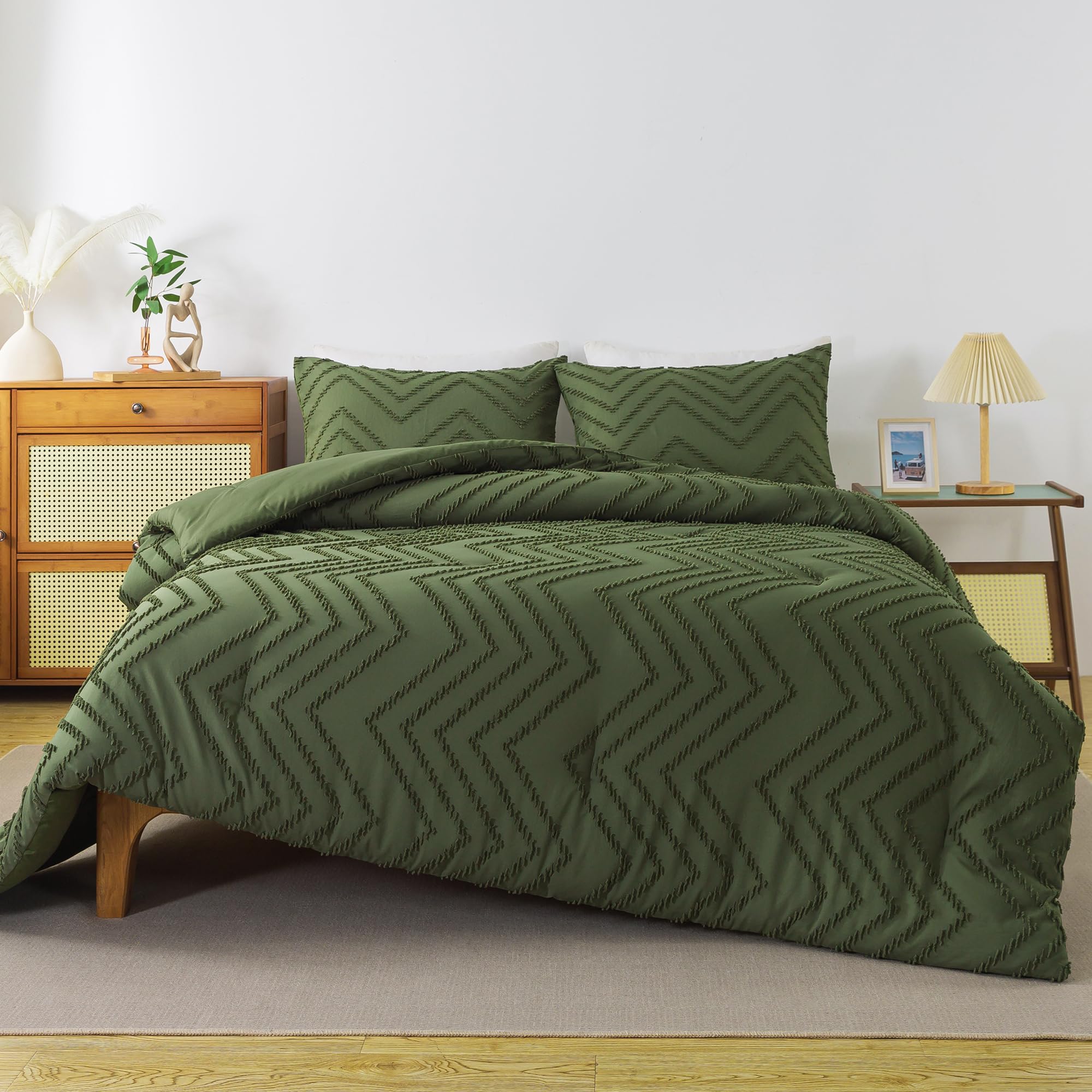 Chevron Tufted Comforter Set – Textured Design, Soft & Lightweight All-Season Bedding