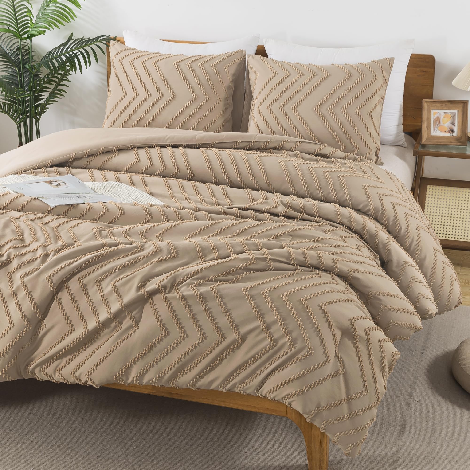 Chevron Tufted Comforter Set – Textured Design, Soft & Lightweight All-Season Bedding
