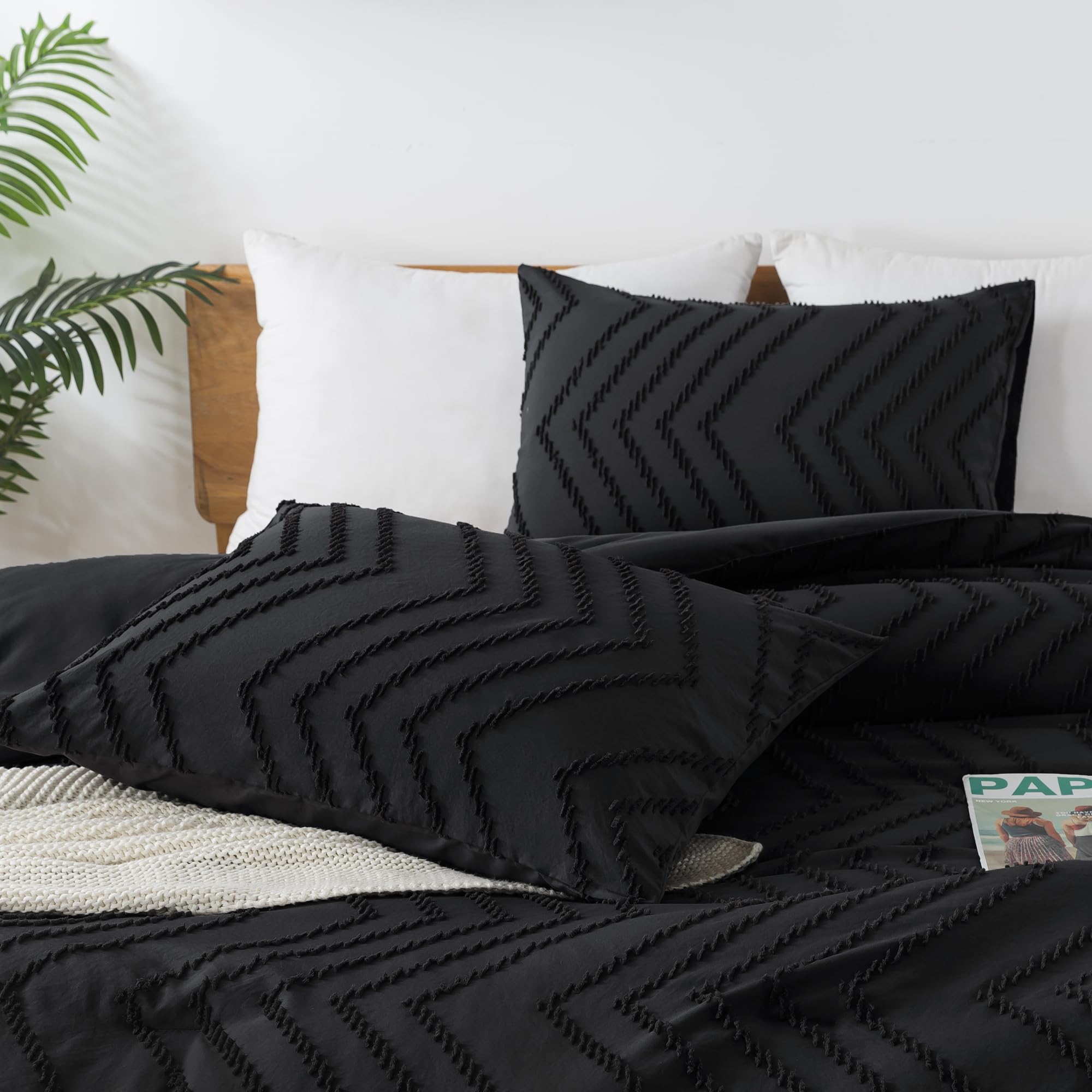Chevron Tufted Comforter Set – Textured Design, Soft & Lightweight All-Season Bedding
