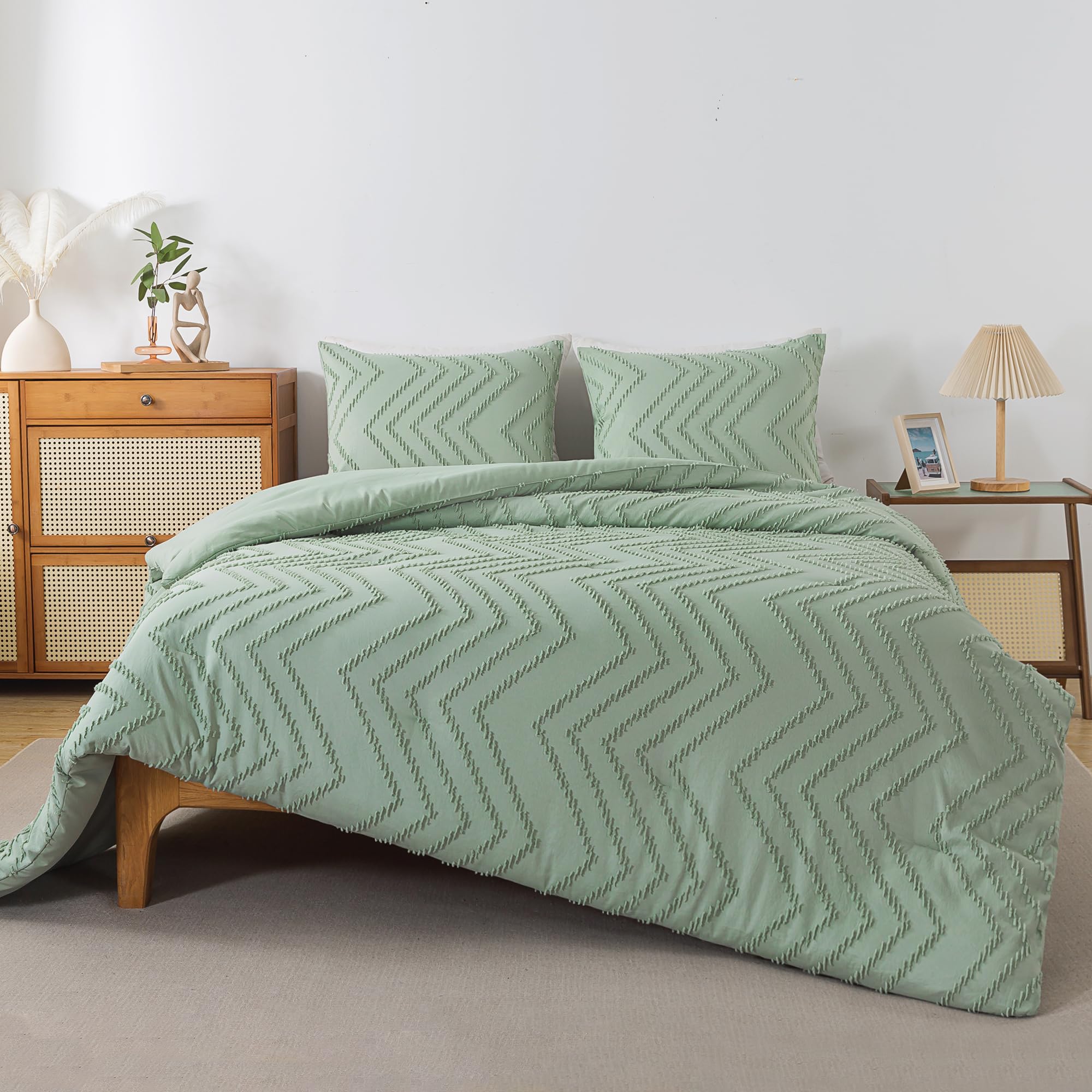 Chevron Tufted Comforter Set – Textured Design, Soft & Lightweight All-Season Bedding