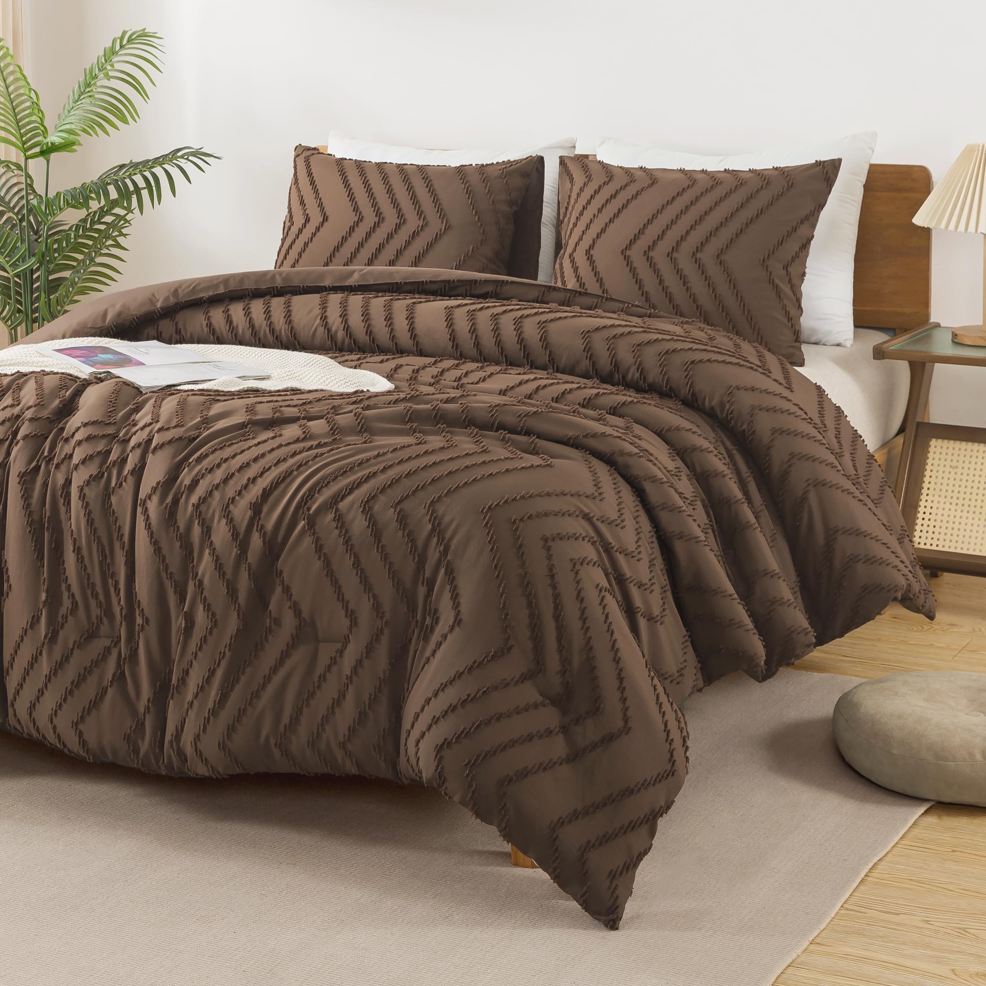 Chevron Tufted Comforter Set – Textured Design, Soft & Lightweight All-Season Bedding