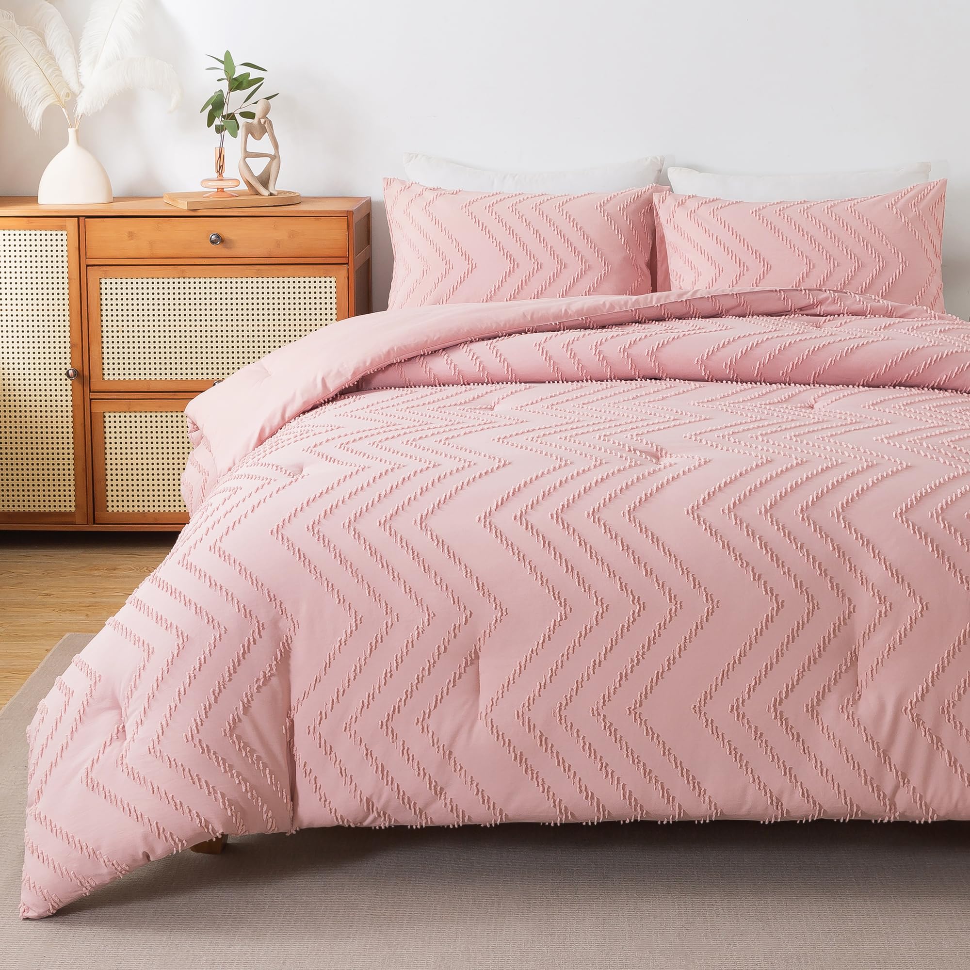 Chevron Tufted Comforter Set – Textured Design, Soft & Lightweight All-Season Bedding