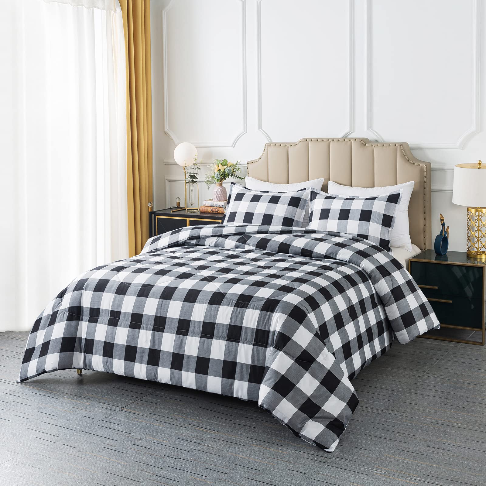 Black & White Checkered Microfiber Comforter Set – Soft Brushed Fabric, Lightweight & Durable Bedding