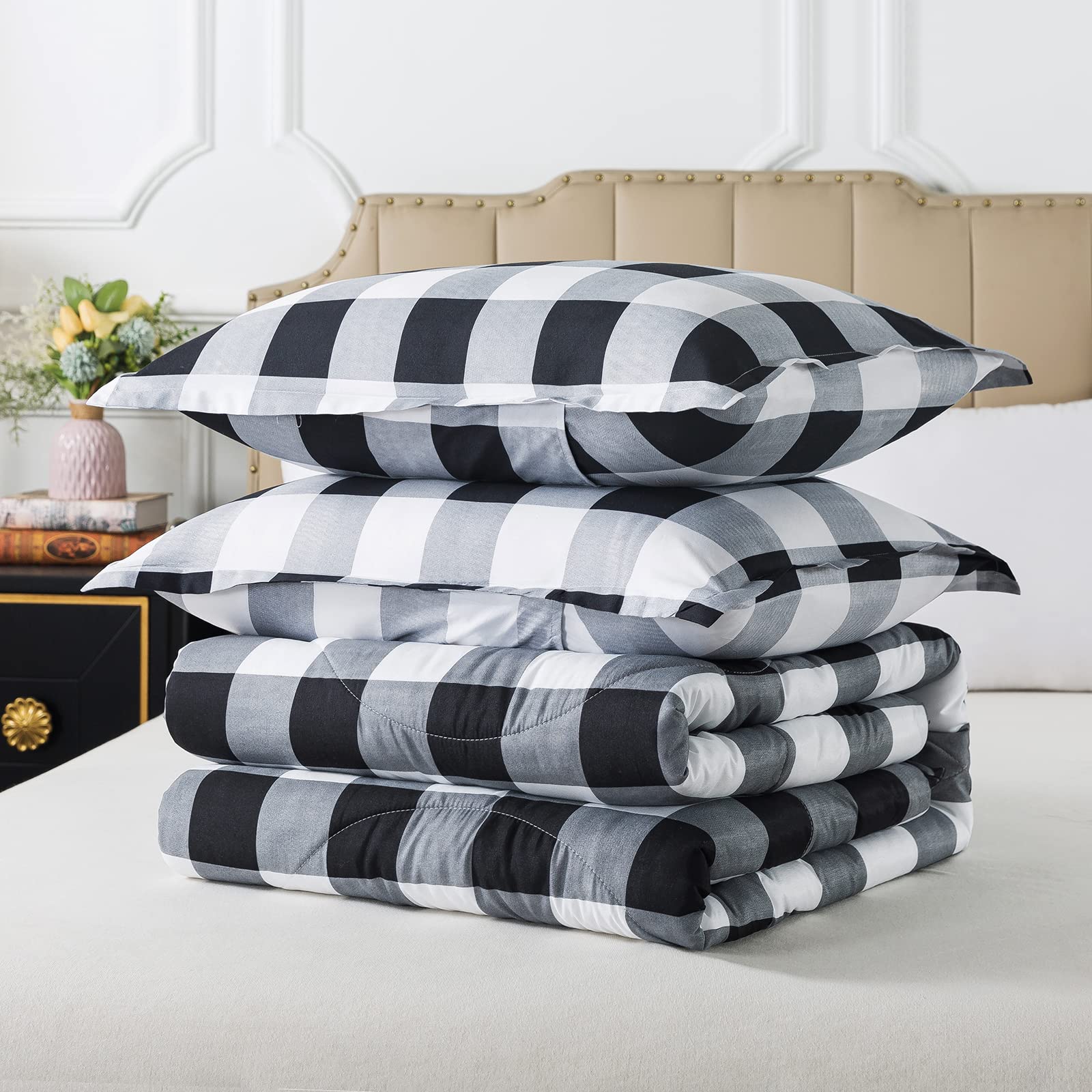 Black & White Checkered Microfiber Comforter Set – Soft Brushed Fabric, Lightweight & Durable Bedding