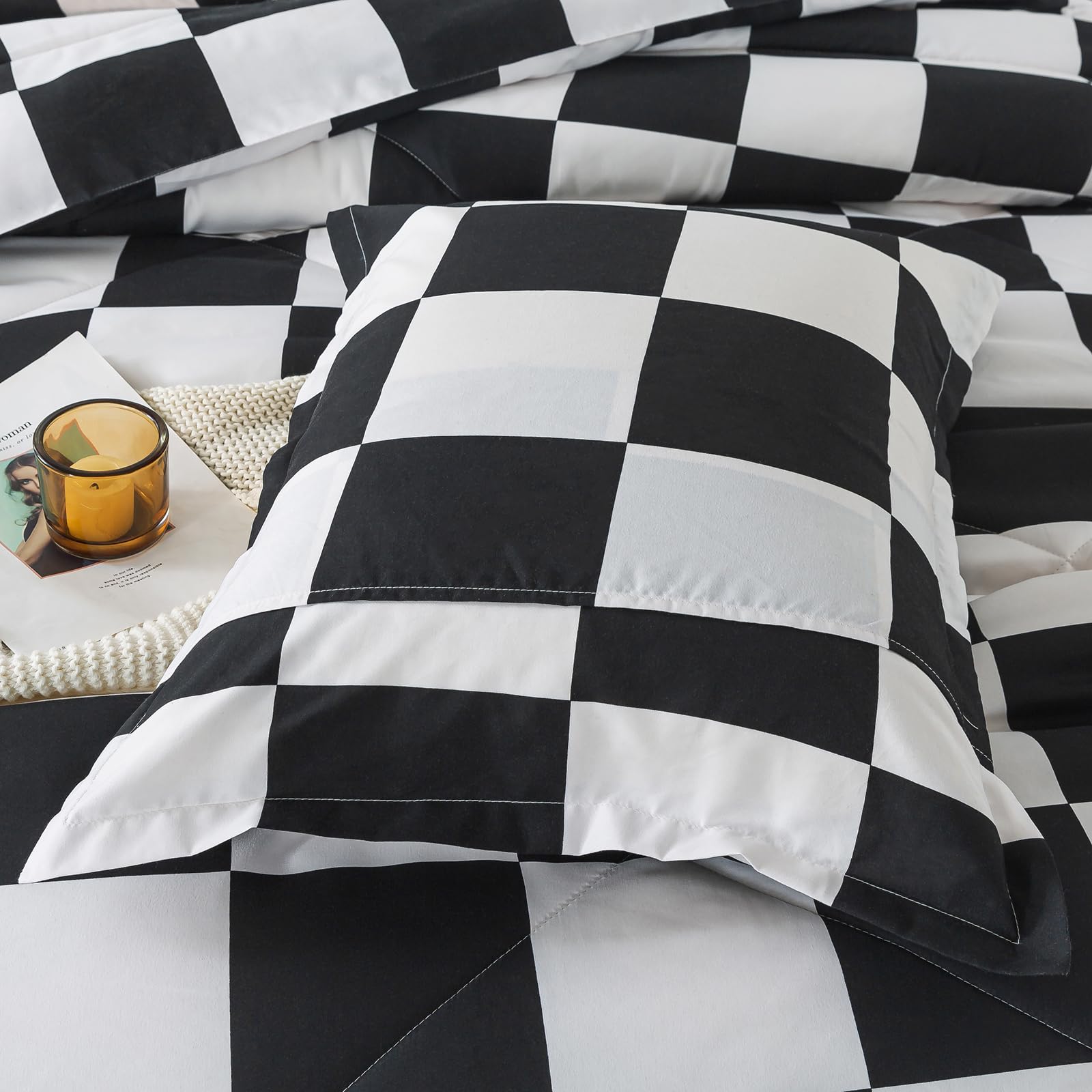 Black & White Checkered Microfiber Comforter Set – Soft Brushed Fabric, Lightweight & Durable Bedding