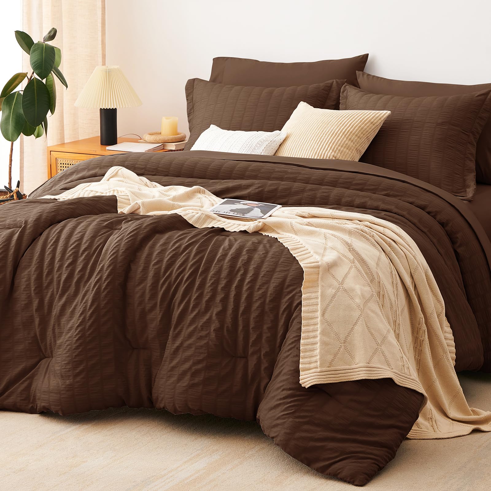 Seersucker Comforter Set – Lightweight, Textured & Soft Bedding for All Seasons