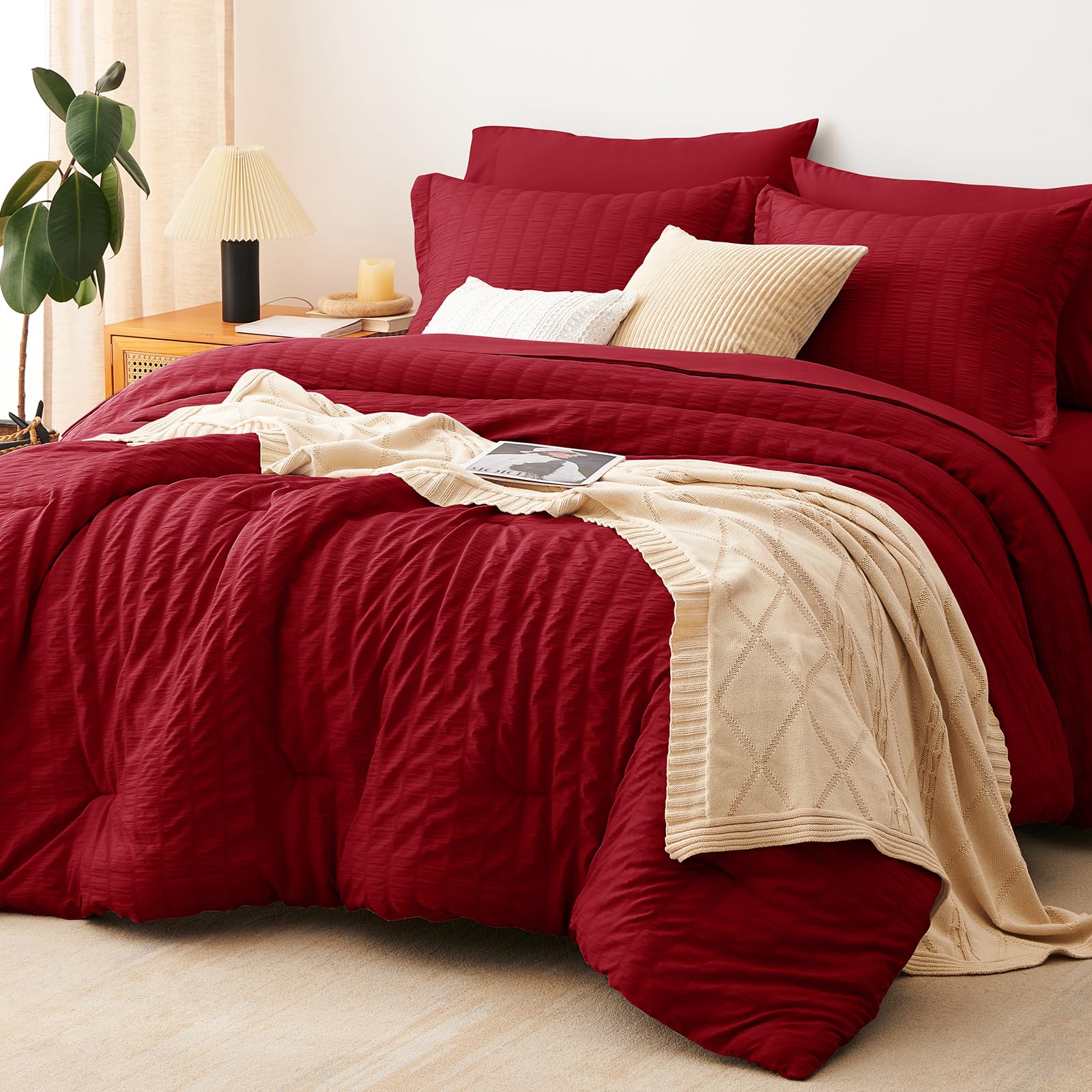 Seersucker Comforter Set – Lightweight, Textured & Soft Bedding for All Seasons