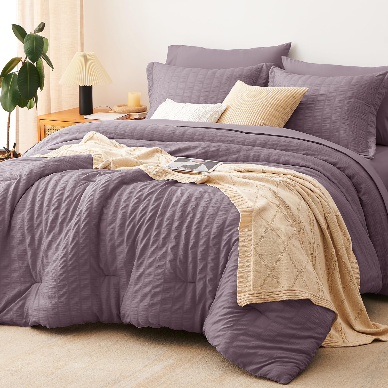 Seersucker Comforter Set – Lightweight, Textured & Soft Bedding for All Seasons