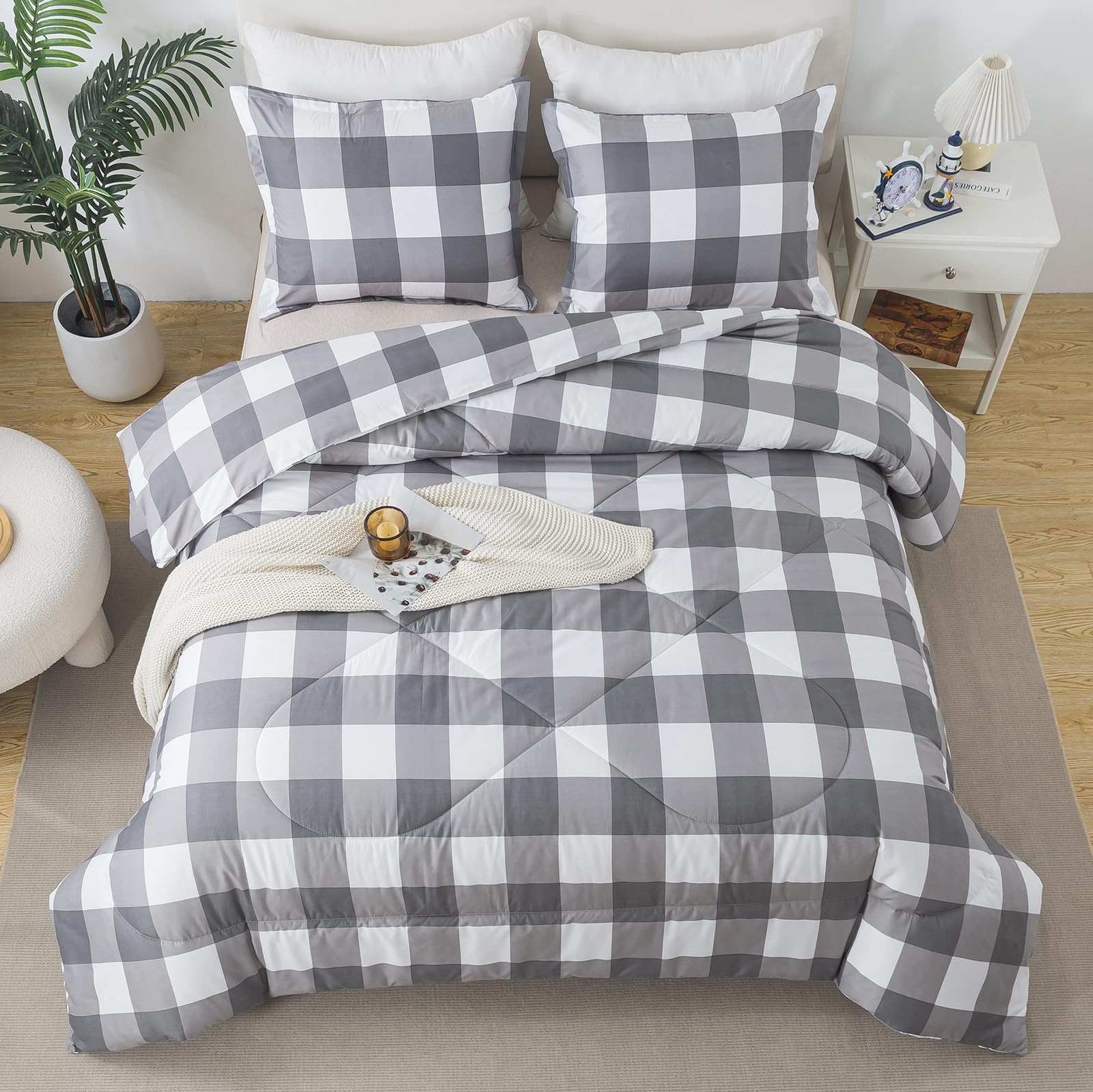 Black & White Checkered Microfiber Comforter Set – Soft Brushed Fabric, Lightweight & Durable Bedding