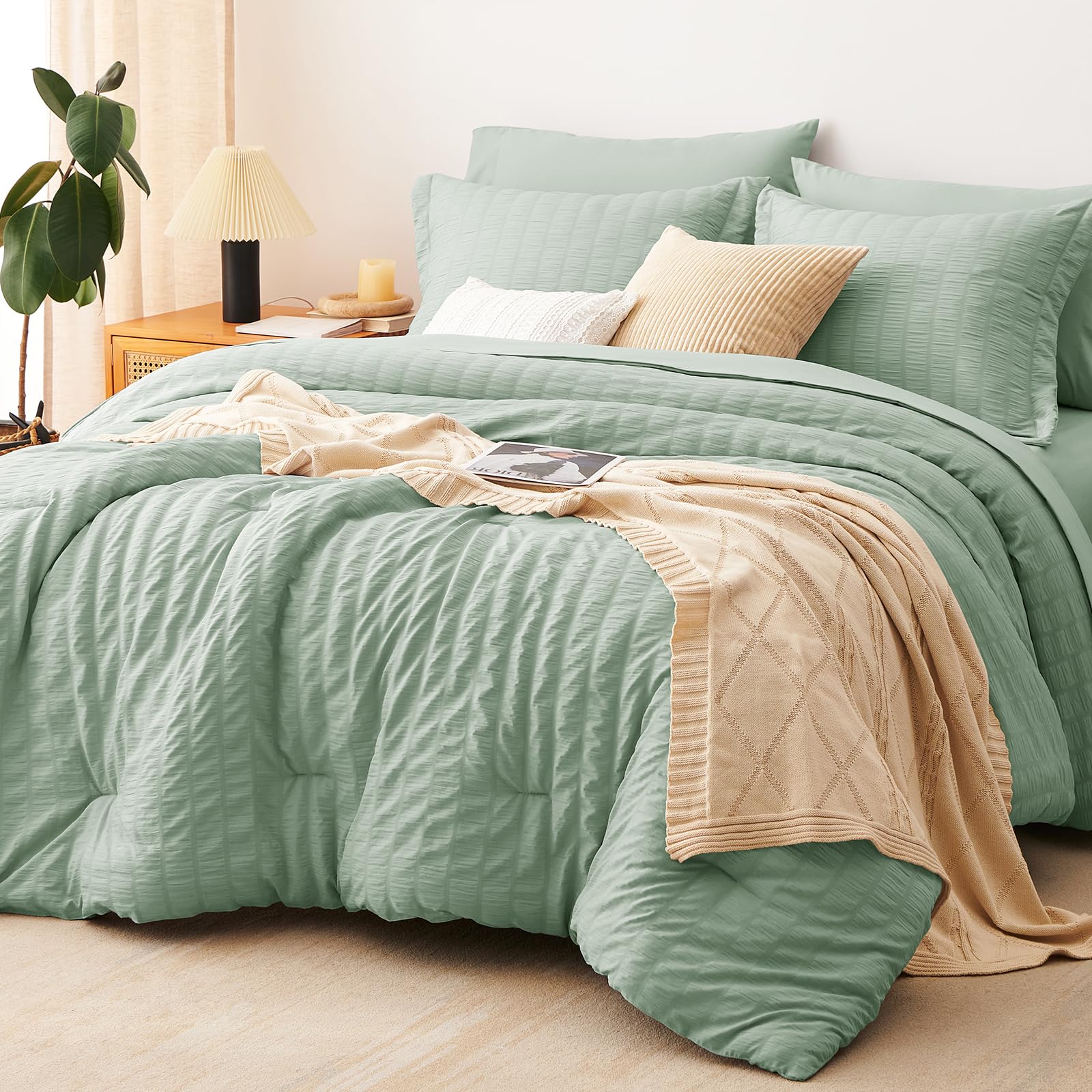 Seersucker Comforter Set – Lightweight, Textured & Soft Bedding for All Seasons