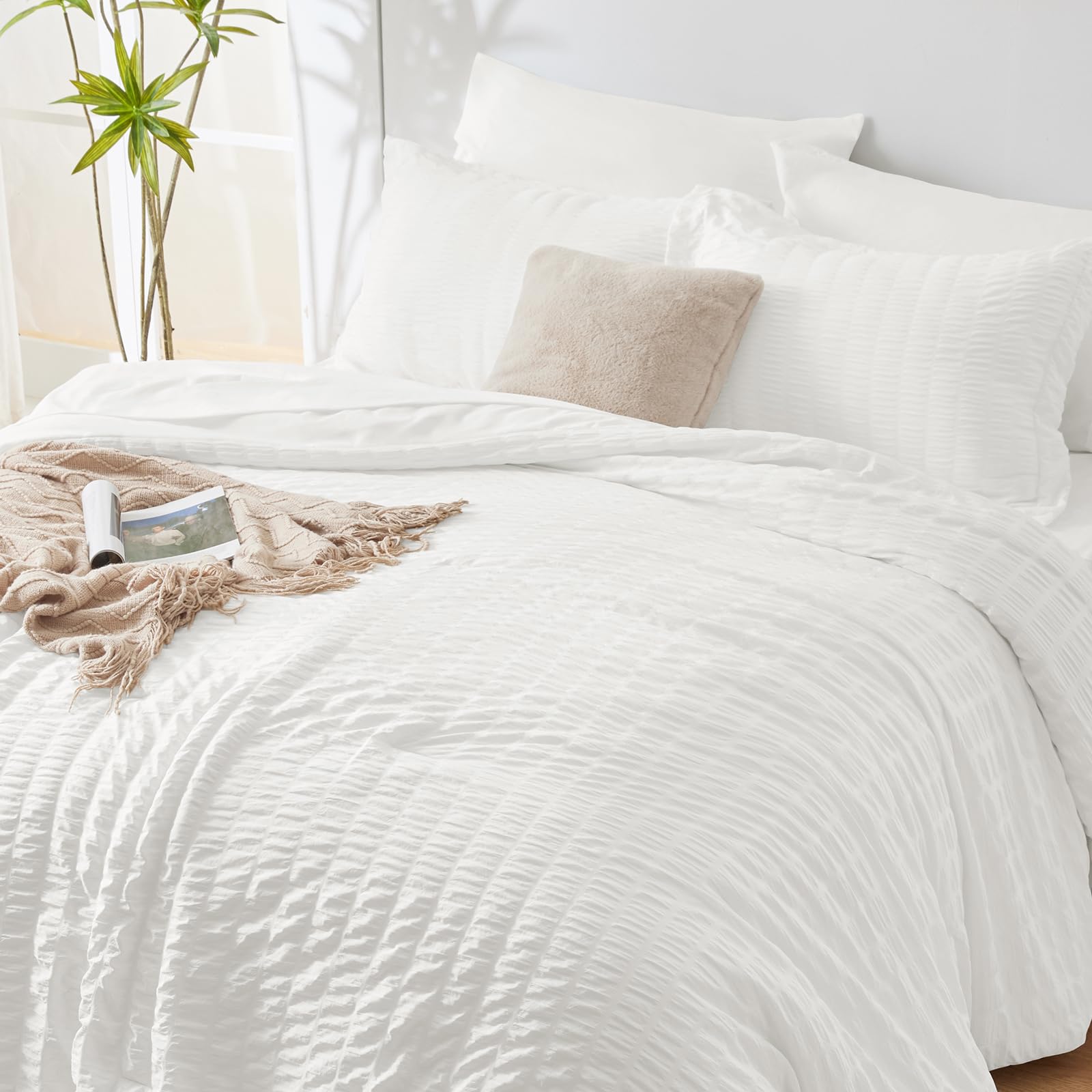 Seersucker Comforter Set – Lightweight, Textured & Soft Bedding for All Seasons