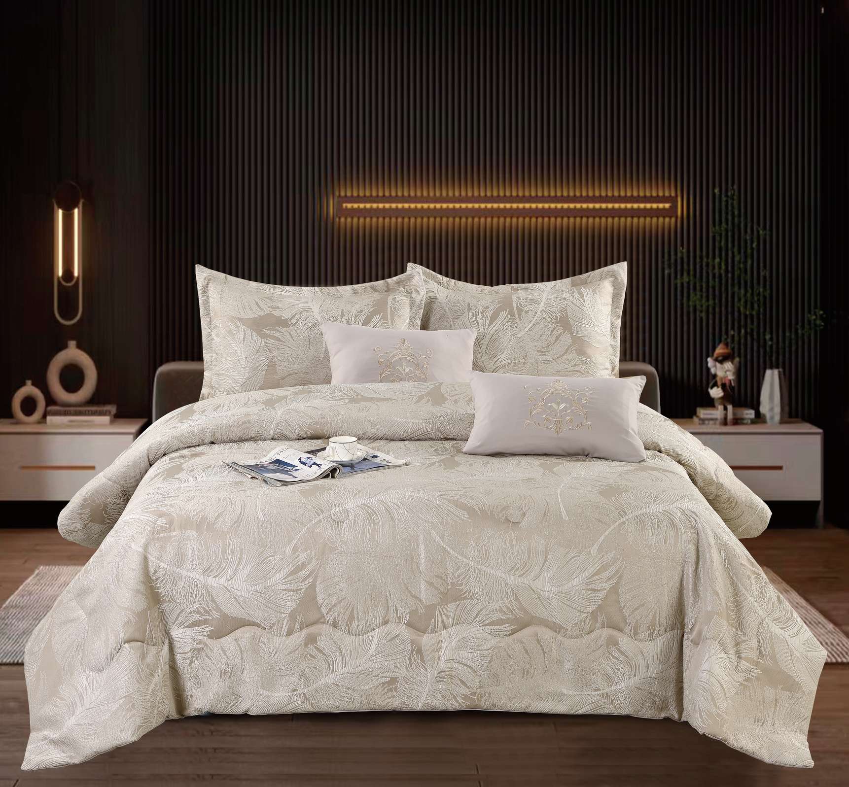 Luxury Jacquard Quilt 6-Piece Set – Elegant Design, Soft Comfort & Easy Care