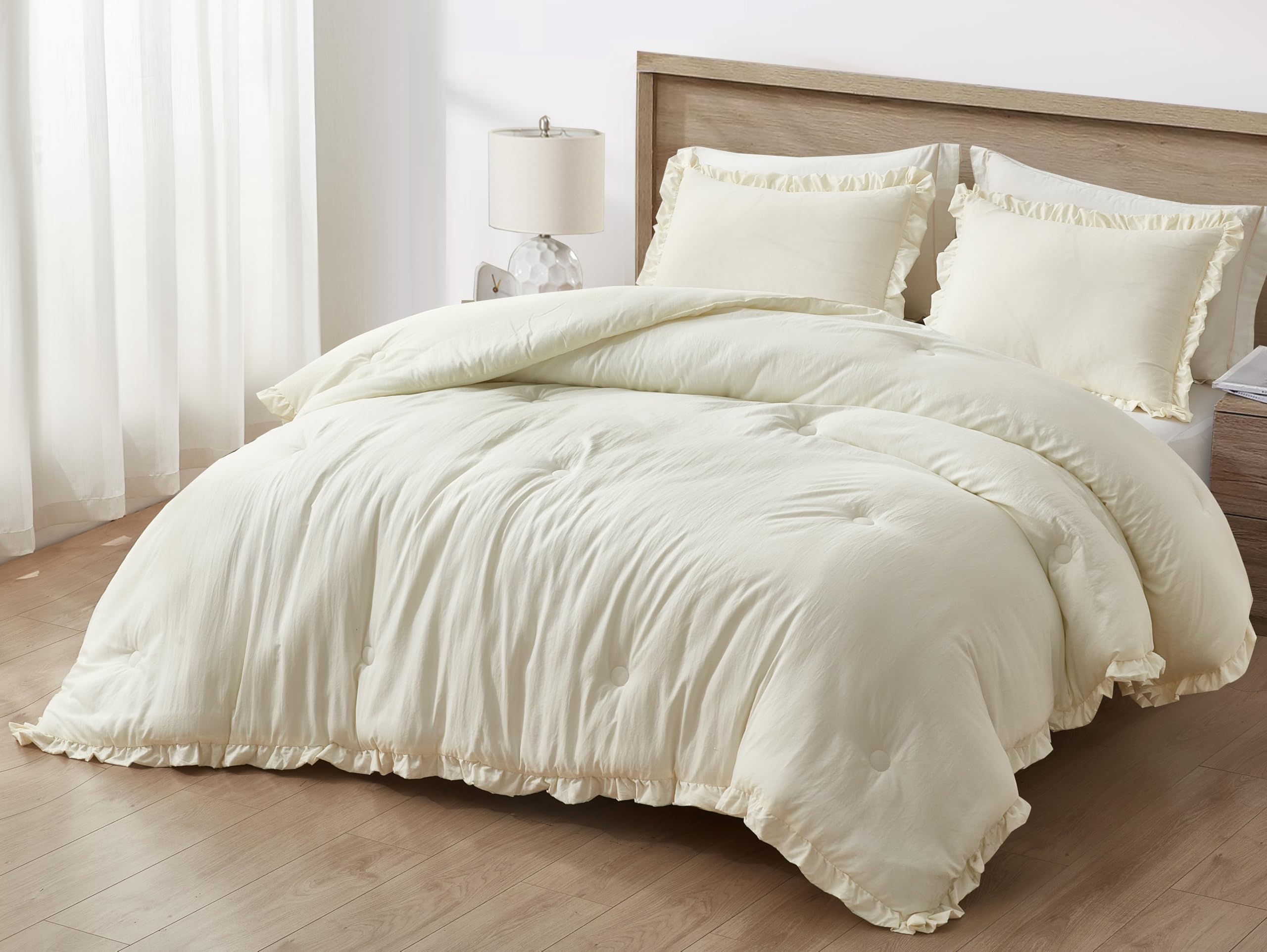 Washed Microfiber Ruffled Edge Comforter Set – Soft, Elegant & All-Season Bedding