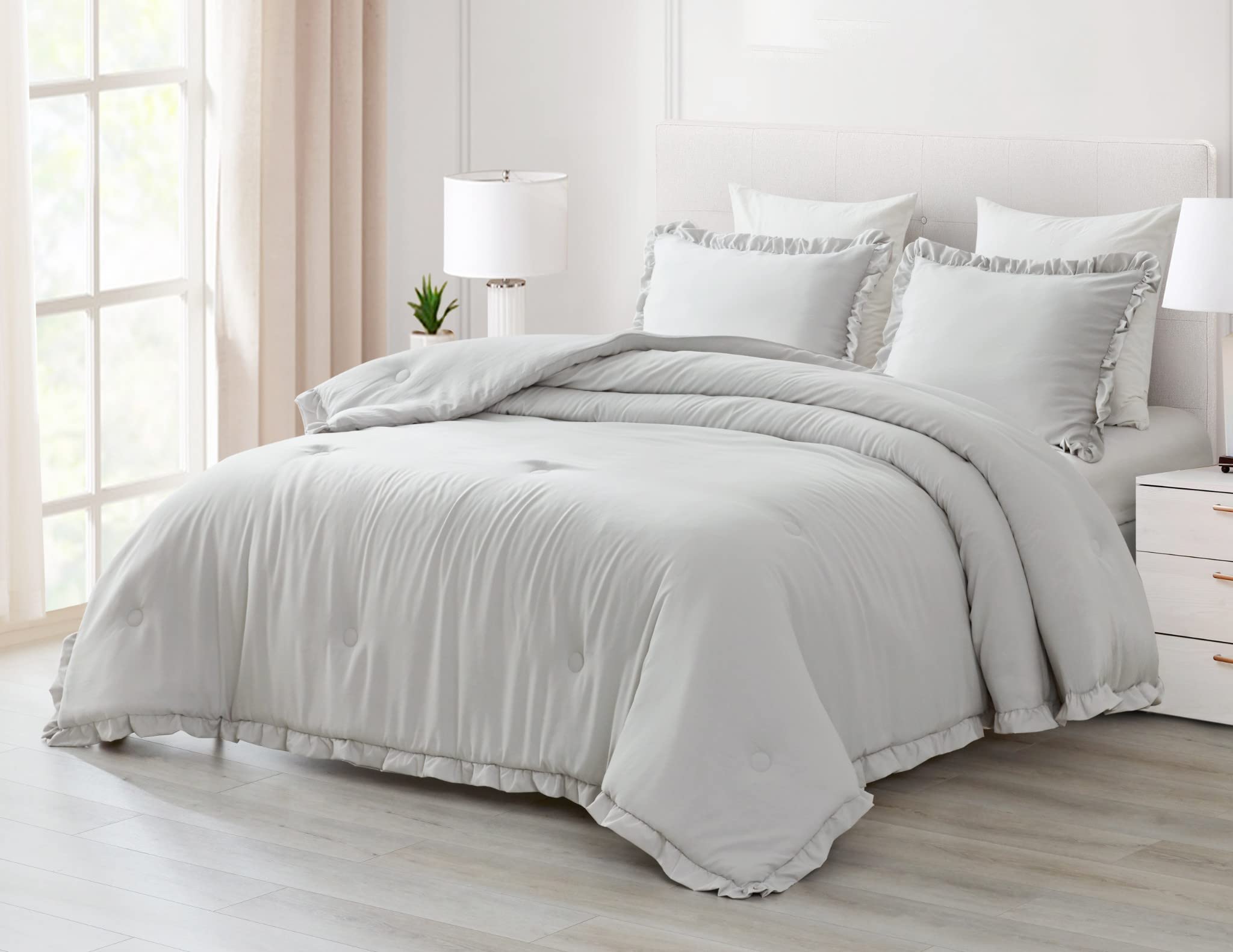Washed Microfiber Ruffled Edge Comforter Set – Soft, Elegant & All-Season Bedding
