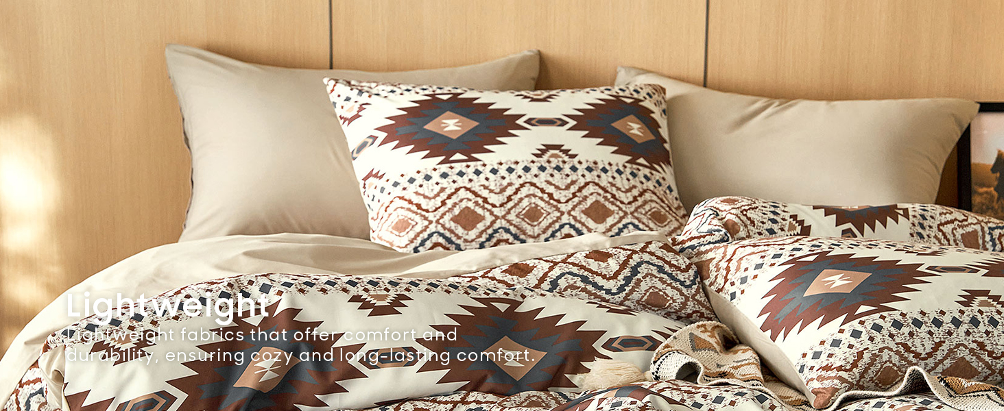 Southwestern Aztec Microfiber Quilt Set – Soft, Lightweight & Rustic Style Bedding